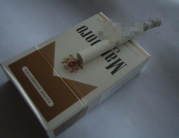 越代大地飞歌香烟好抽吗？价格对比及真实客户评价